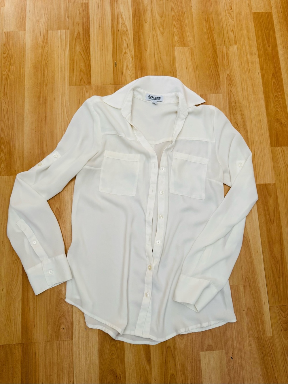 Express White Button-Up Blouse xs
